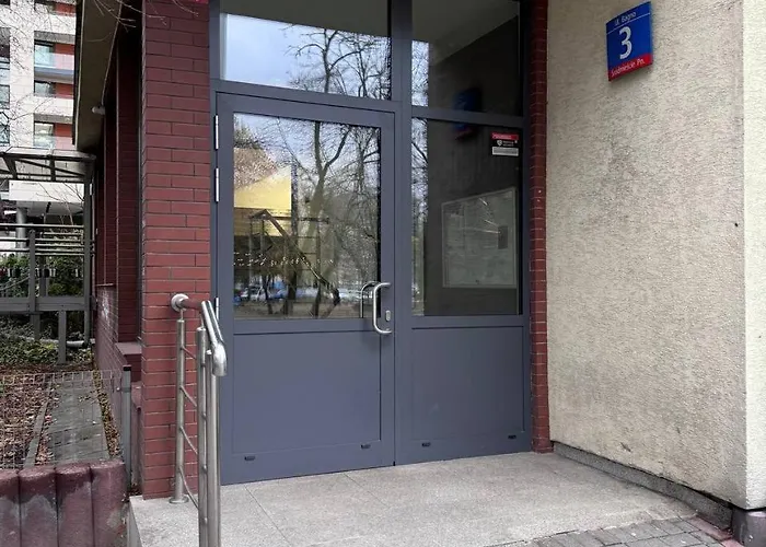 In The Center - Prime Location *